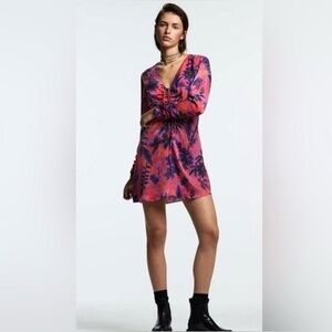 NWT Zara Red, Orange,& Purple Tropical Floral Long Sleeve Ruched Mini Dress Sz S